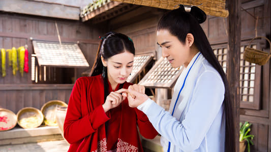 Lie Ruge and Xin Yue pulling a splinter out.